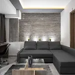 Adelle Apartments, The Luxury