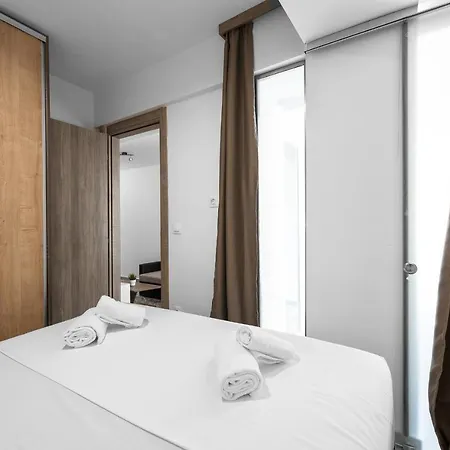 Adelle Apartments, The Luxury Salonicco