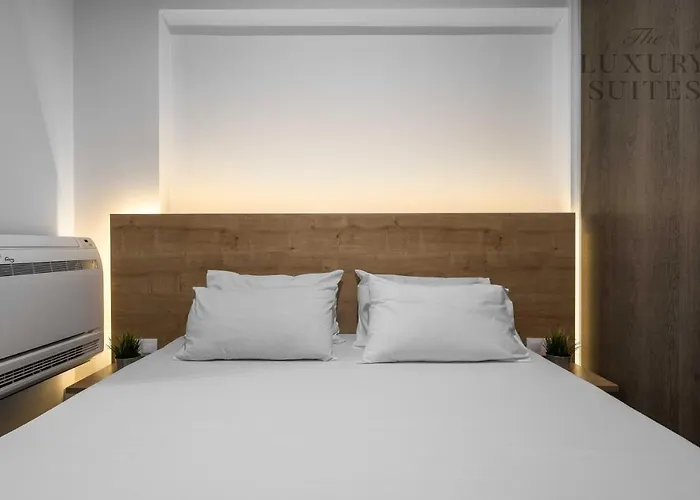 Adelle Apartments, The Luxury *