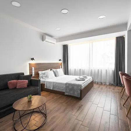 Adelle Apartments, The Luxury Apartmán