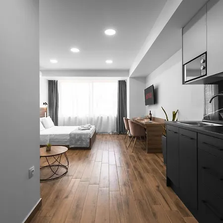 Adelle Apartments, The Luxury