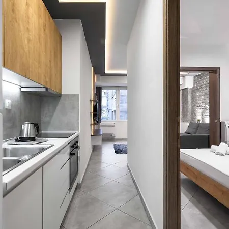 Апартаменты Adelle Apartments, The Luxury *