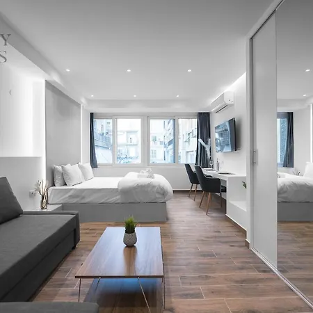 Апартаменты Adelle Apartments, The Luxury *