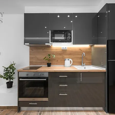 Adelle Apartments, The Luxury Apartment