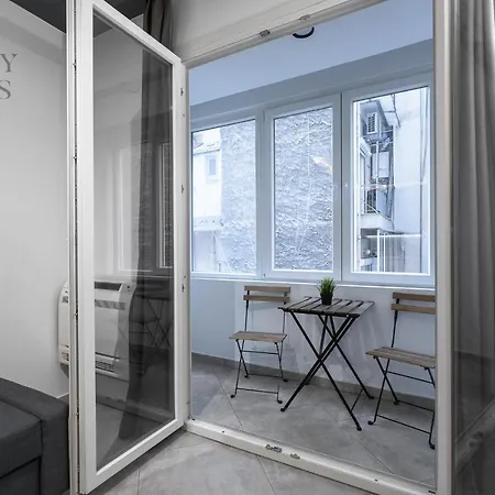 Adelle Apartments, The Luxury Διαμέρισμα