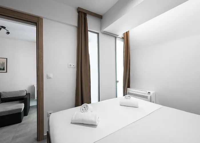 Διαμέρισμα Adelle Apartments, The Luxury *