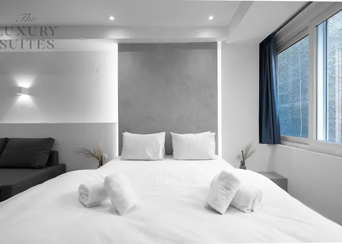Διαμέρισμα Adelle Apartments, The Luxury *